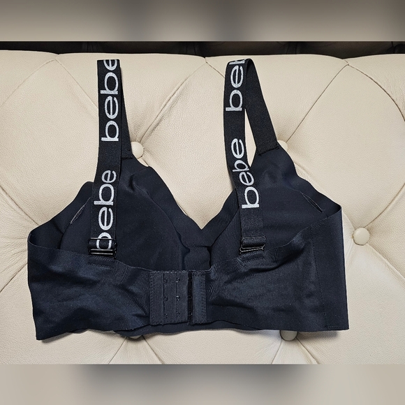 Bebe Sport Bra Black Removable pads Logo Straps No Shows Lines Bralette Size L - Picture 2 of 6